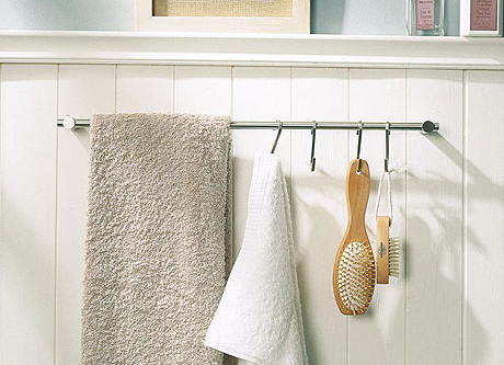 Как развесить полотенца в ванной: 3 простых способа